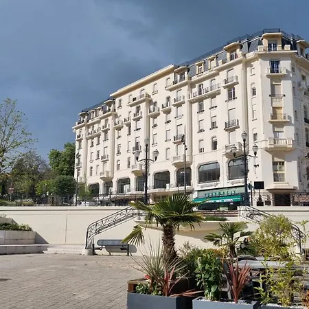 Luengoni - 1 - Wifi - Proche Parc Thermal - 2 Personnes 公寓 Châtel-Guyon